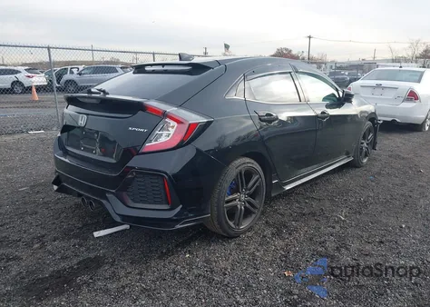 2018 Honda Civic Sport z USA, uszkodzony, nr VIN SHHFK7H40JU425370